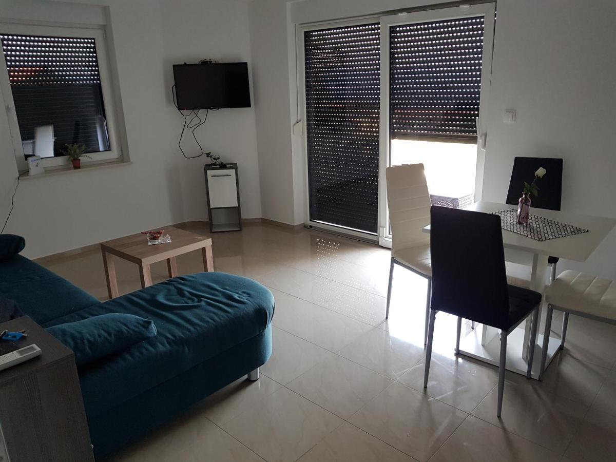 Apartmani Zaric 말린스카 외부 사진