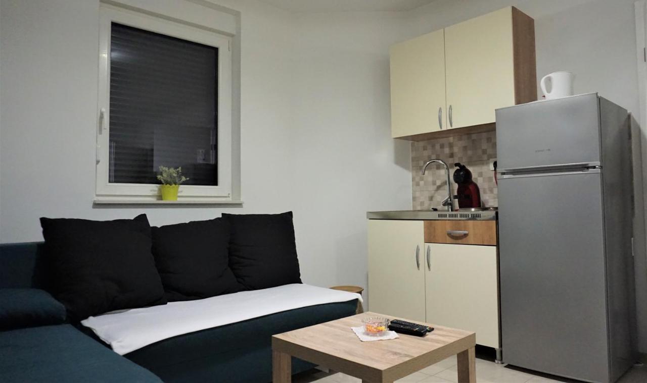Apartmani Zaric 말린스카 외부 사진